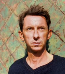Julien Moulin à la L'arTmature - Galerie d'Art Contemporain